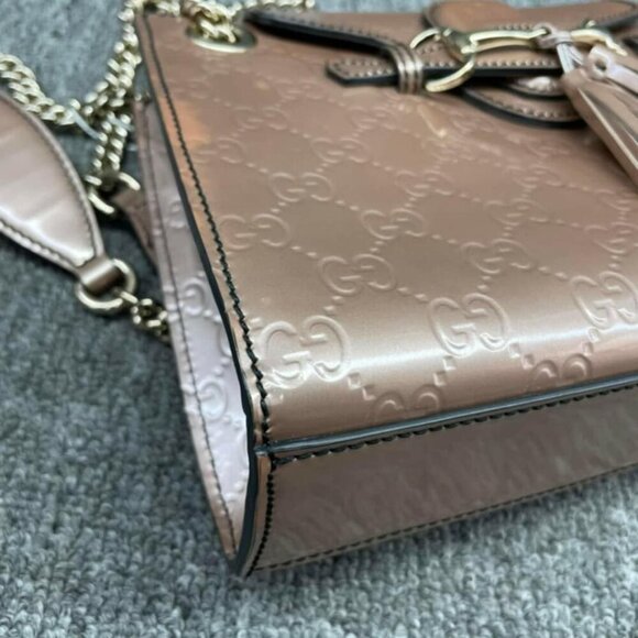 100% Authentic GUCCI Emily GG Patent Leather Shoulder Bag 370-101424 - Picture 8 of 16